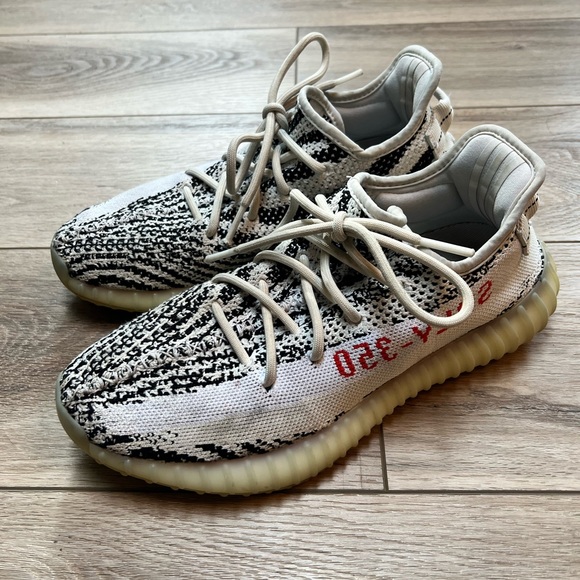 Authentic Yeezys - Picture 5 of 7